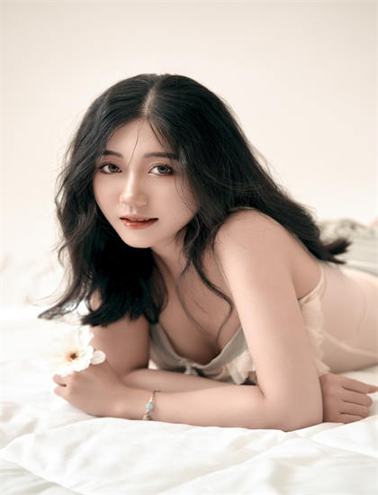 亚洲_小说_欧美_另类_美丽小蜜桃2的更新时间